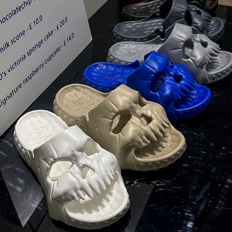 Skull Design Slippers