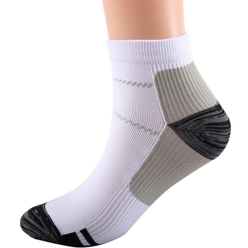 Elastische Kompressions-Sportsocken für verbesserte Leistung – K.Stone Brothers and Co™️