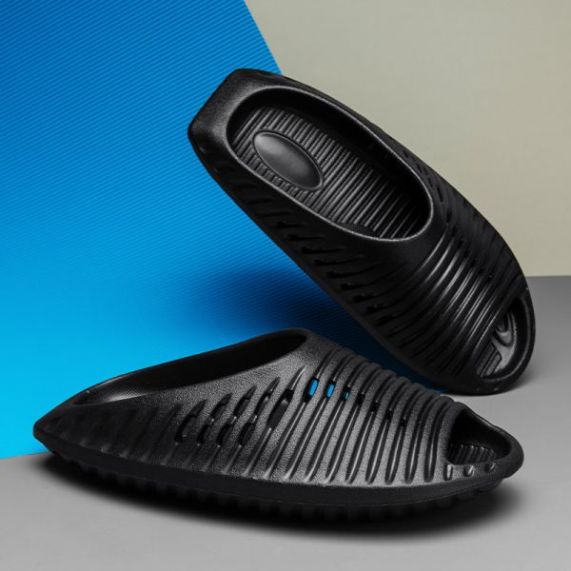 sandale noire, slipper black, Chaussons design ergonomique Chaussons rembourrés pour hommes Pantoufles de maison confortables Chaussures d'intérieur pour hommes Chaussons à la mode Pantoufles moelleuses
