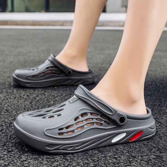 Beach sandals, summer footwear, breathable sandals, stylish beach shoes, chic summer sandals