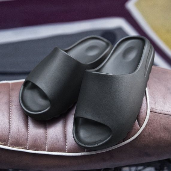 Anti-slip Slippers
