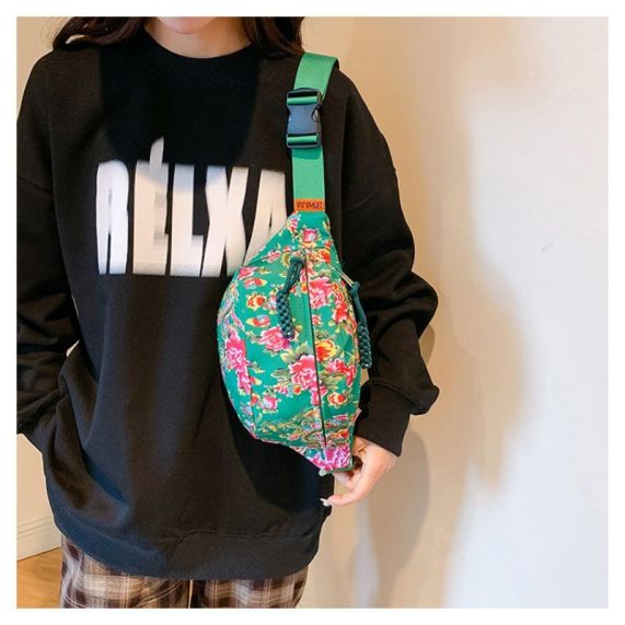 Personalized Versatile Fashion Waist Bag flower