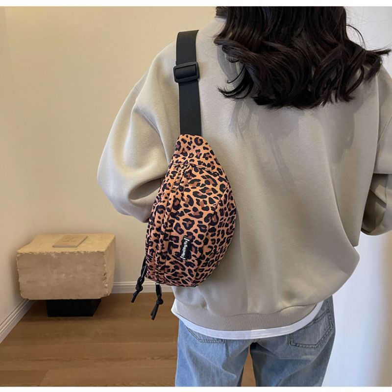 Style Leopard-zebra print Chest Bag