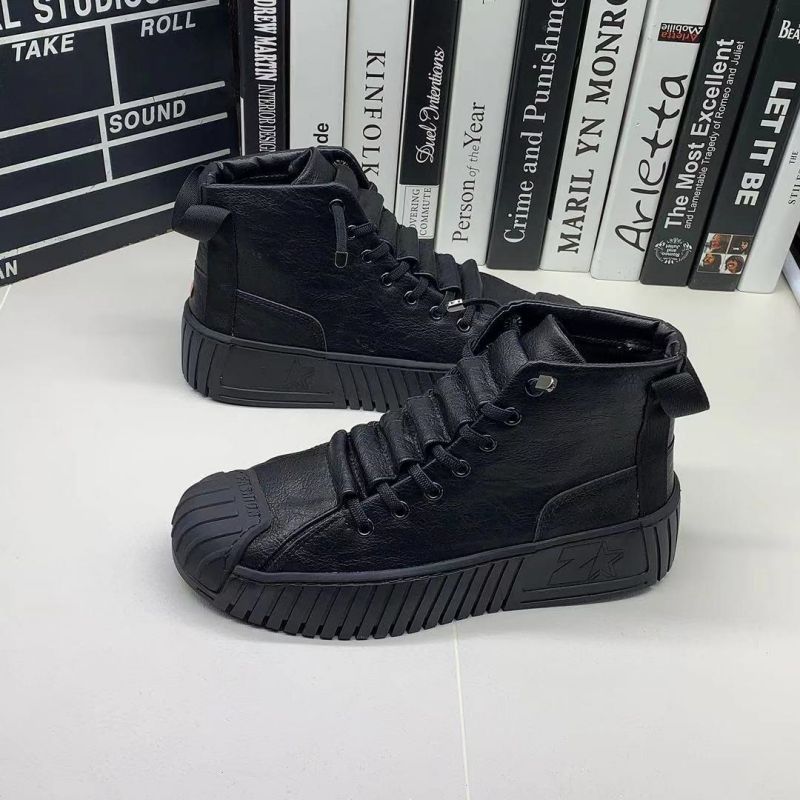 High-top Martin Boots