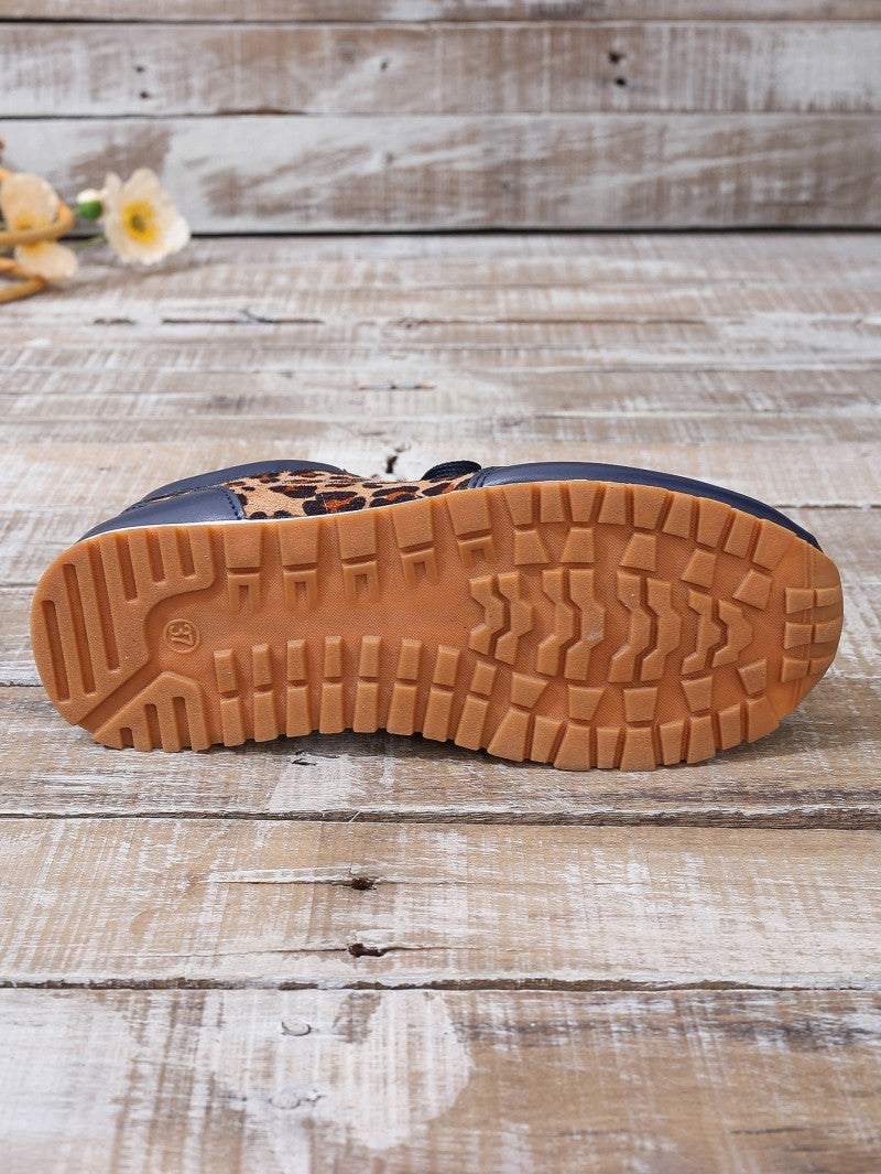 Round Head Leopard Sneaker