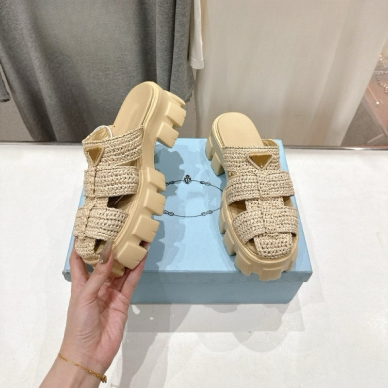 Women's Gear Platform Heel Shoes